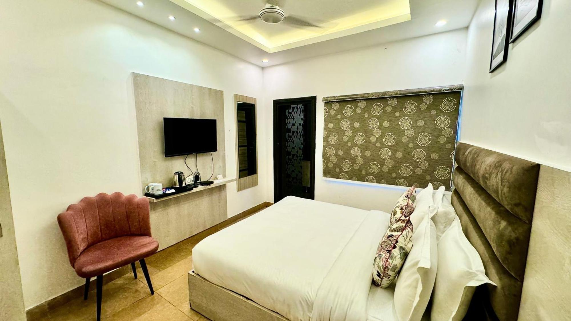 Hotel Pride Inn - 800 Mts From Mall Road Mussoorie Exteriér fotografie